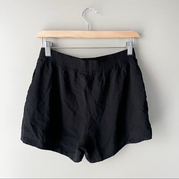 𝅺WILFRED Free | Aloha Shorts Black Size Xs - Picture 6 of 8